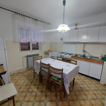 Rados Apartment